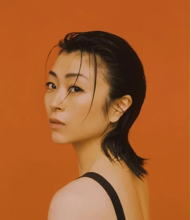Utada Hikaru — True Summer styling | Palette Hunt Editorial gallery of Utada Hikaru styled in true summer outfits mixing navy, raspberry, and soft lavender, highlighting powder blue, soft lilac, rose quartz, silvery sage, and midnight plum.