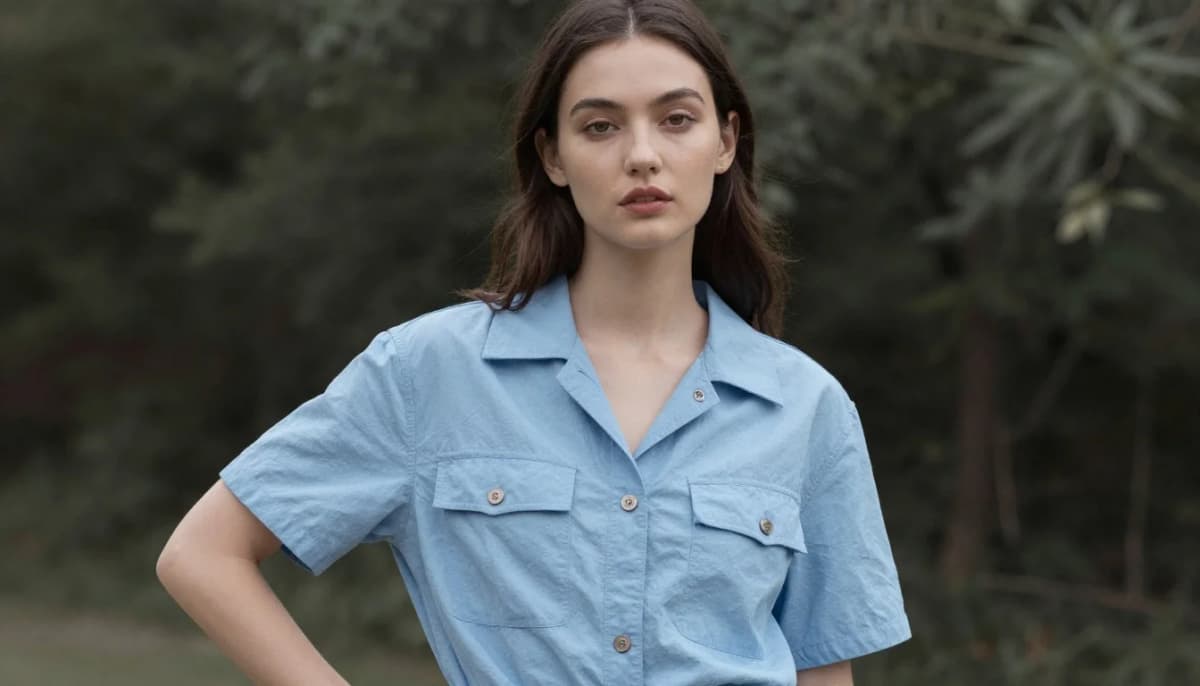 Cool Summer Summer Outfits | Seasonal Colour Guide Cool Summer Summer Outfits | Seasonal Colour Guide — flattering shades including powder blue, dusty rose, soft lavender, cool grey