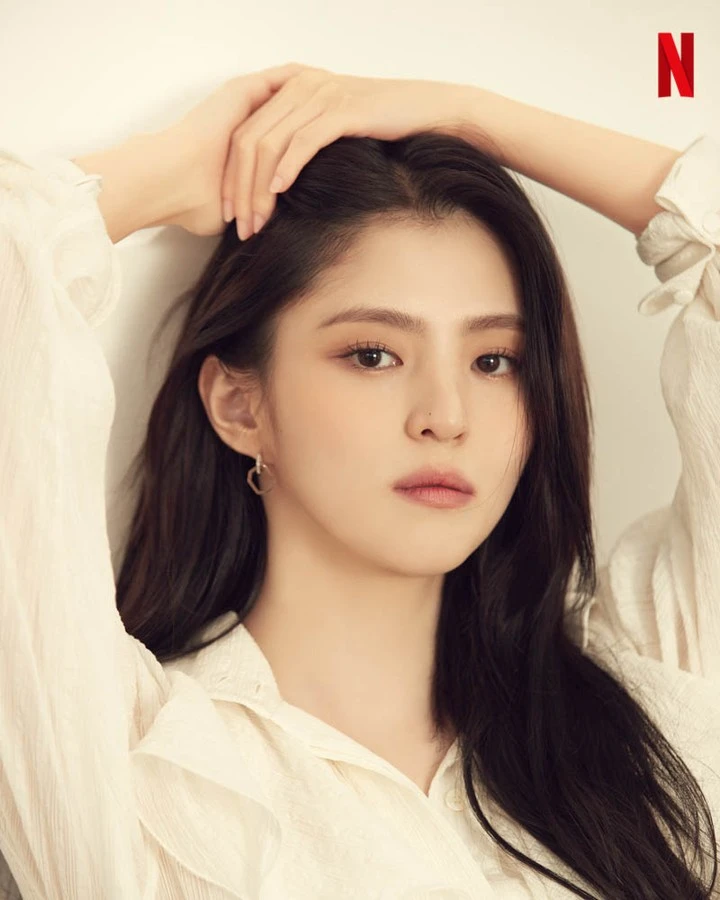 Han So-hee color palette inspiration
