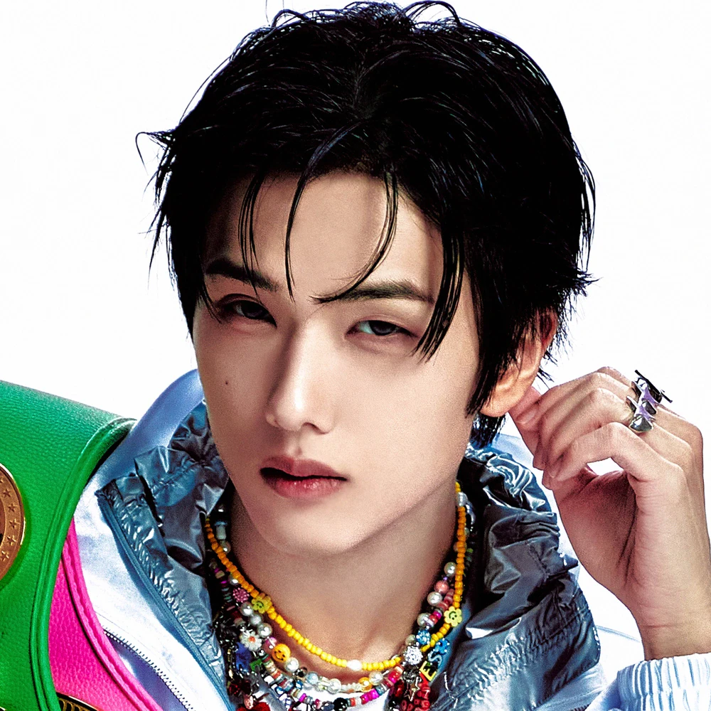 Jisung (NCT) color palette inspiration