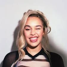 Jorja Smith color palette inspiration