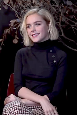 Kiernan Shipka color palette inspiration