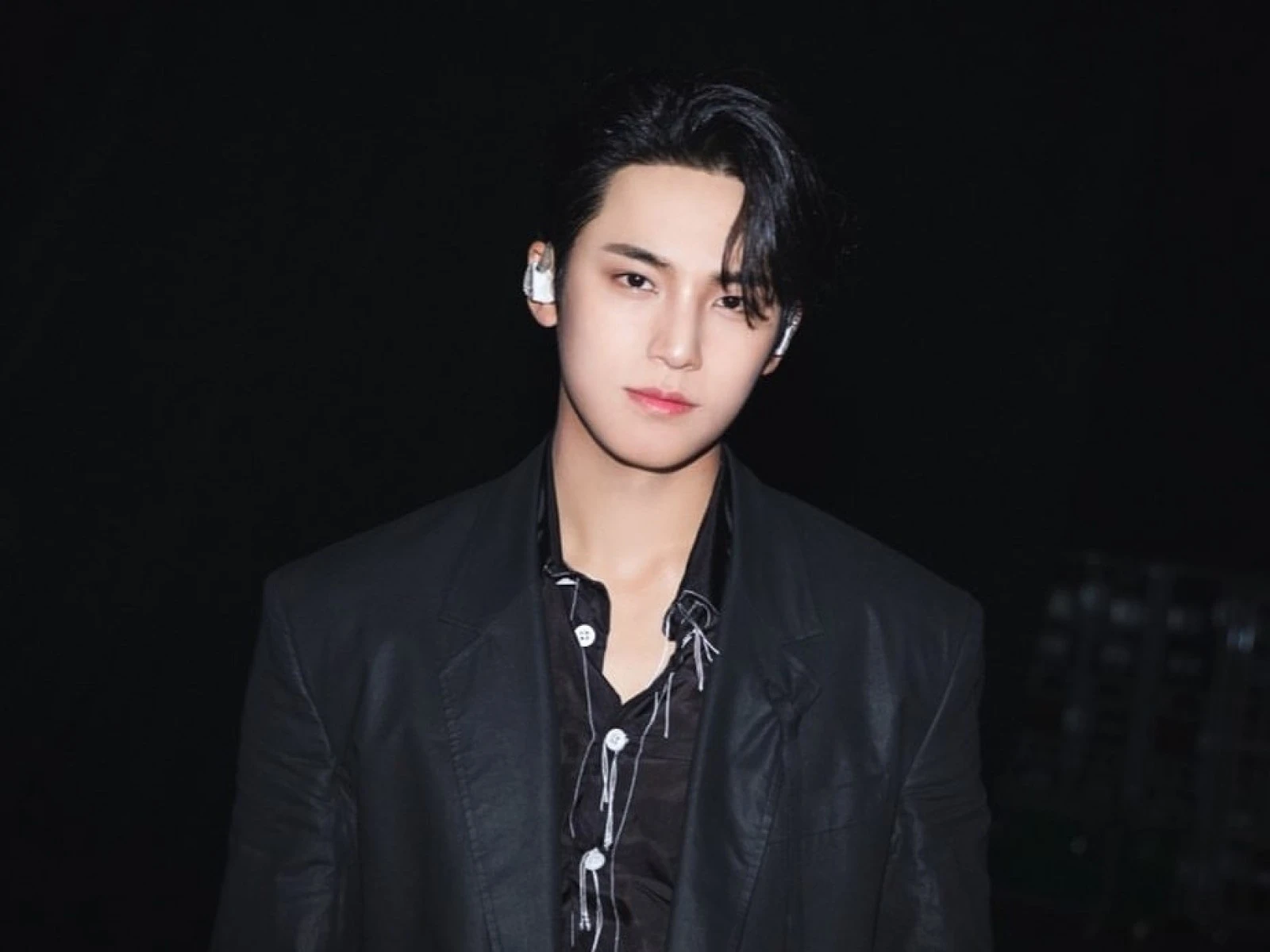 Mingyu (SEVENTEEN) color palette inspiration