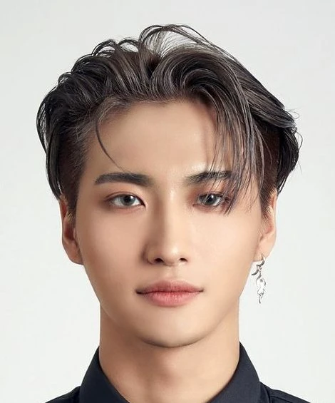 Seonghwa (ATEEZ) color palette inspiration