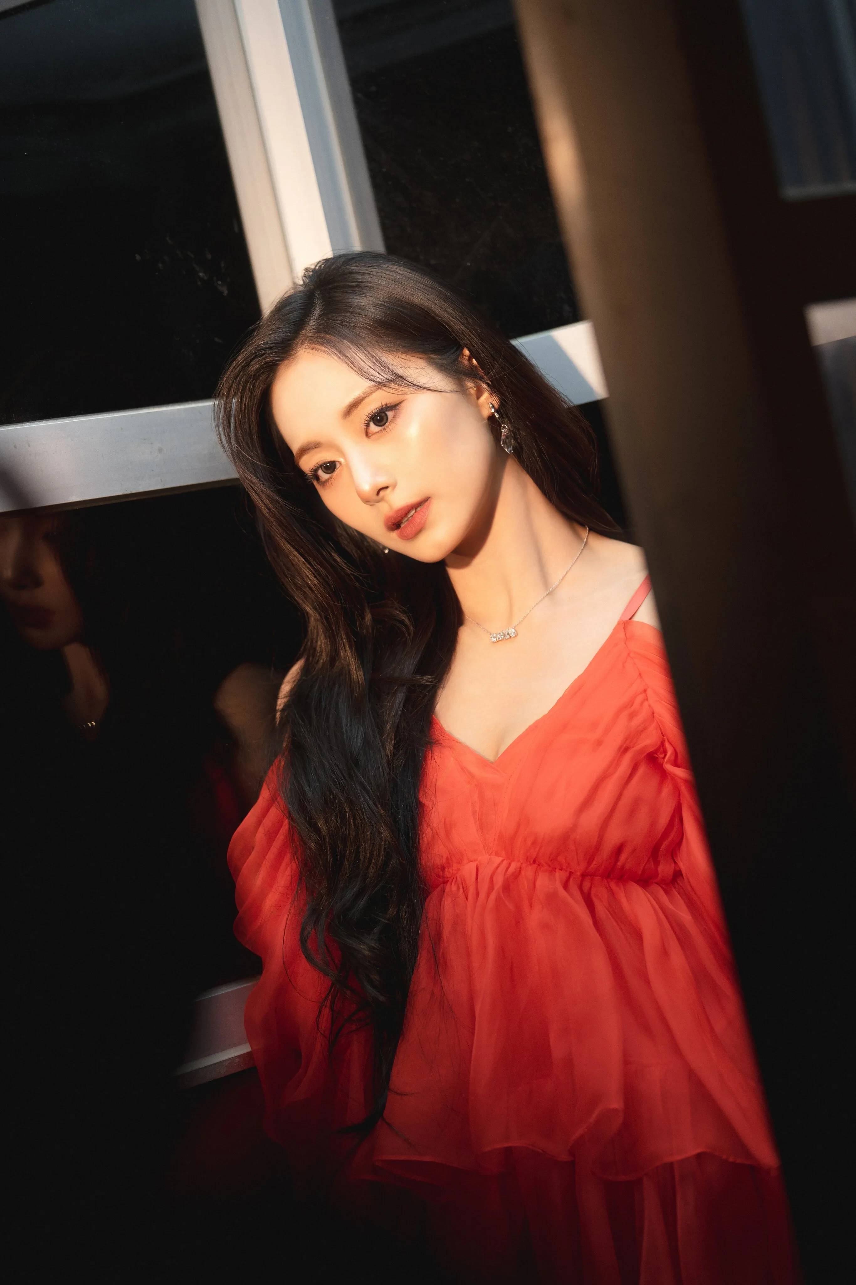 Tzuyu (TWICE) color palette inspiration